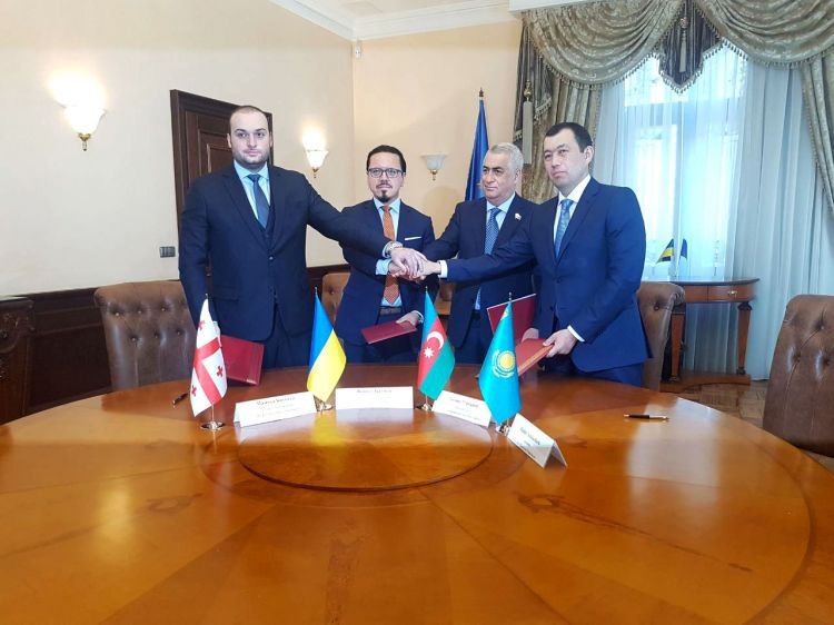 Azərbaycan, Ukrayna, Qazaxıstan və Gürcüstan dəmiryolçuları protokol imzaladı