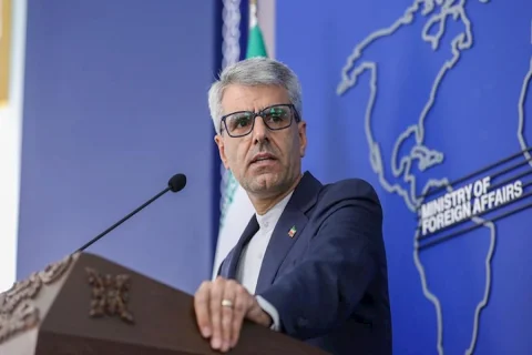 Rəsmi Tehran: İran ABŞ-la danışıqlardakı mövqeyini Omana çox aydın şəkildə izah edib